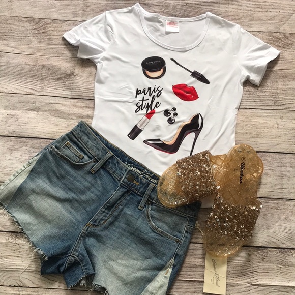 Tops - 2/ $25 New Glam Luxury Makeup Cropped T-Shirt